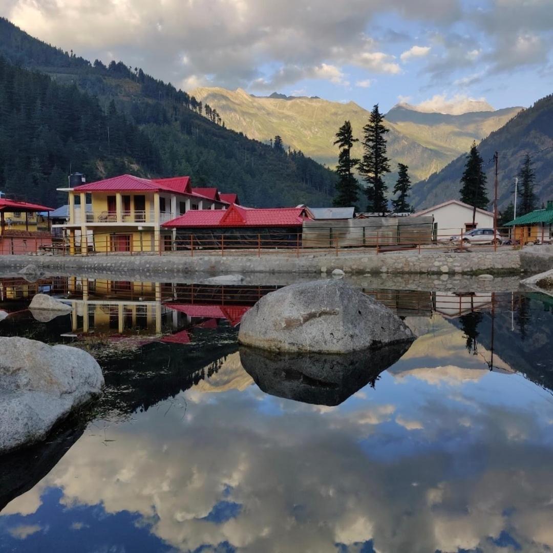 Hotel Snow Valley Harsil Buitenkant foto